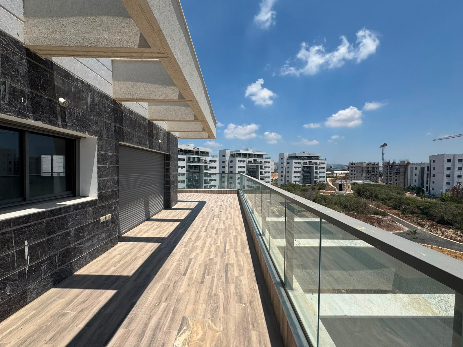 למכירה: פנטהאוז 5 חדרים יוקרתי מקבלן – פרויקט בוטיק ברחוב רקפת - תמונה 7